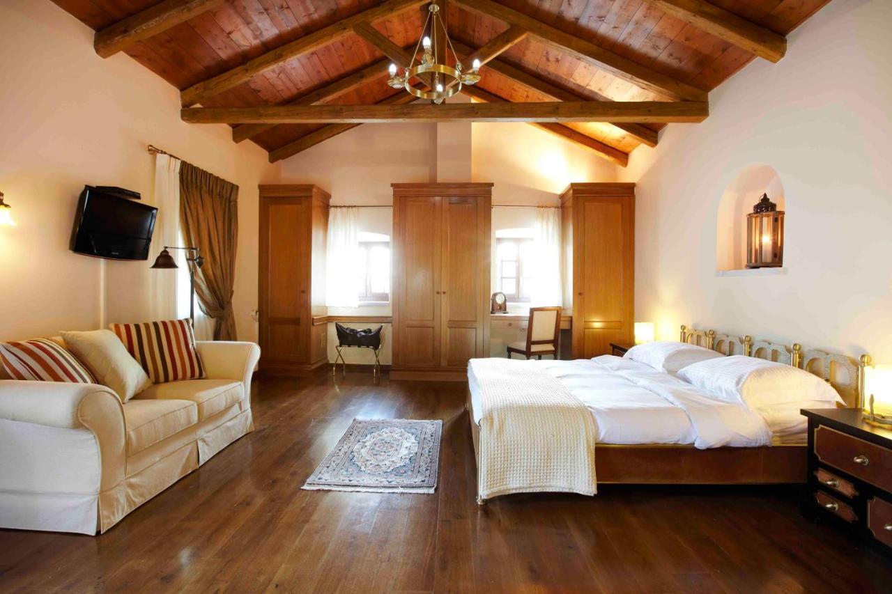 Petritis Guesthouse Ойтілон Екстер'єр фото